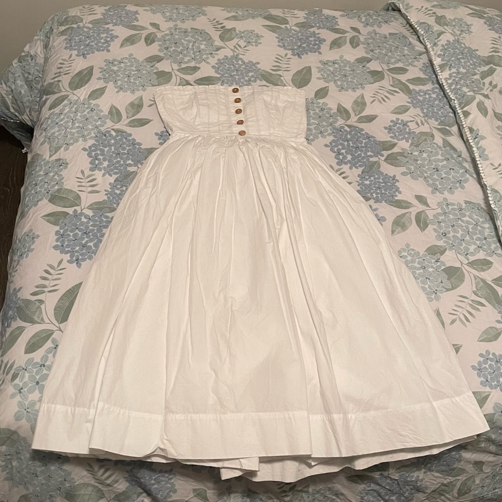 White Cotton Strapless Dress